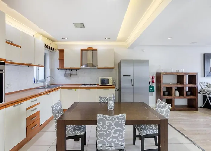 Seafront 3 Bedroom Lejlighed