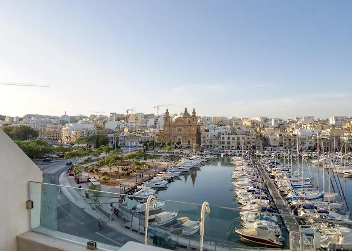 Seafront 3 Bedroom Lejlighed Pietà