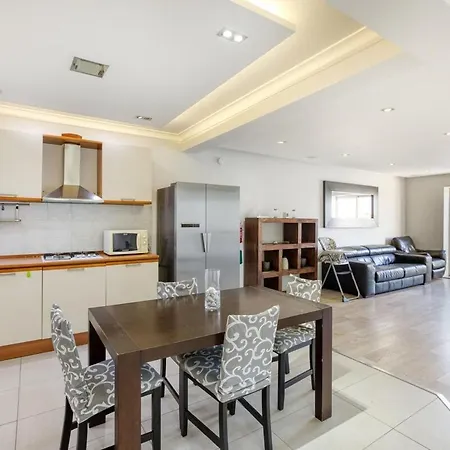 Seafront 3 Bedroom Pietà